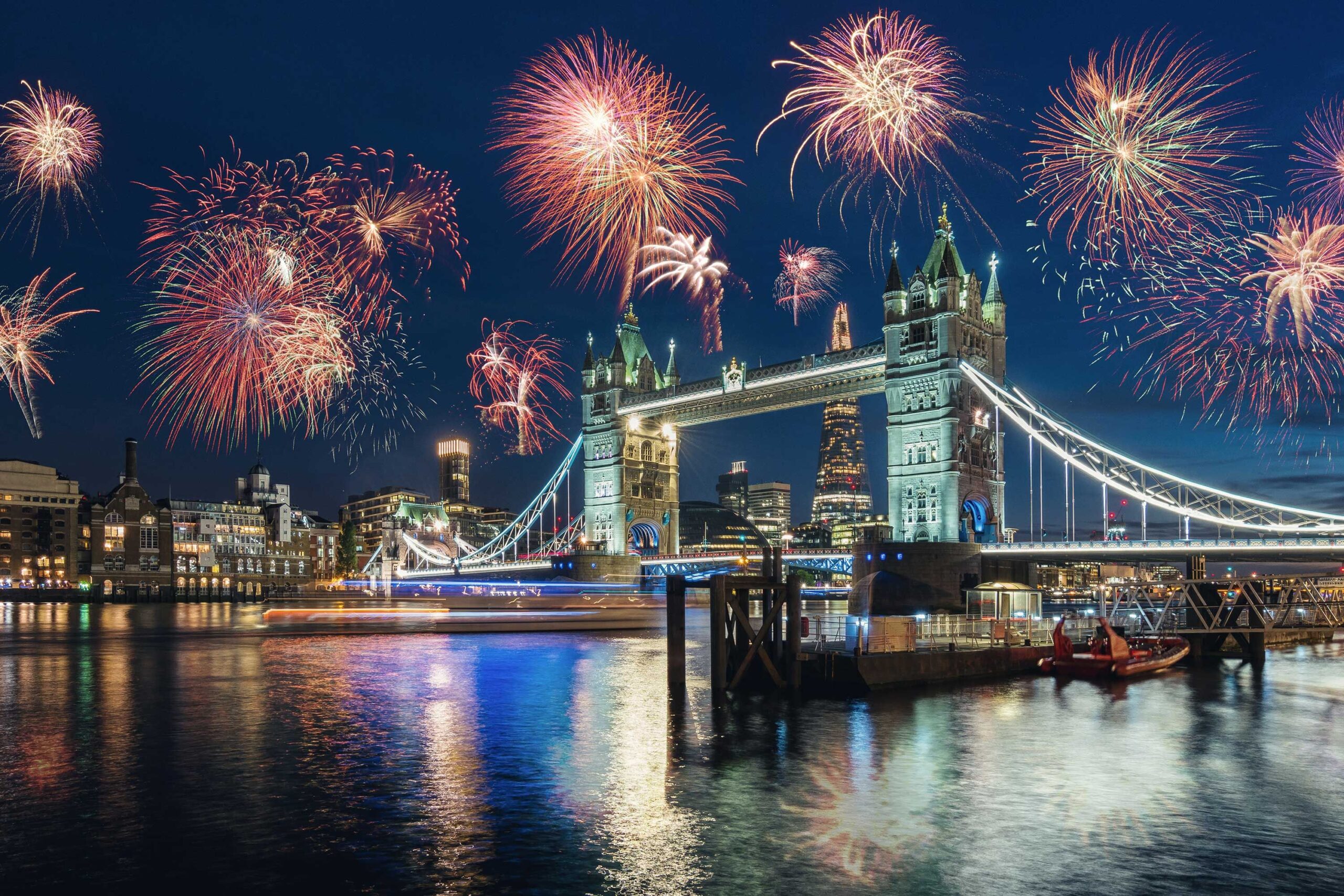 Spectacular New Year Celebration in London