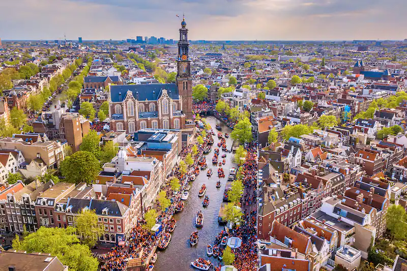 historical places in amsterdam        <h3 class=