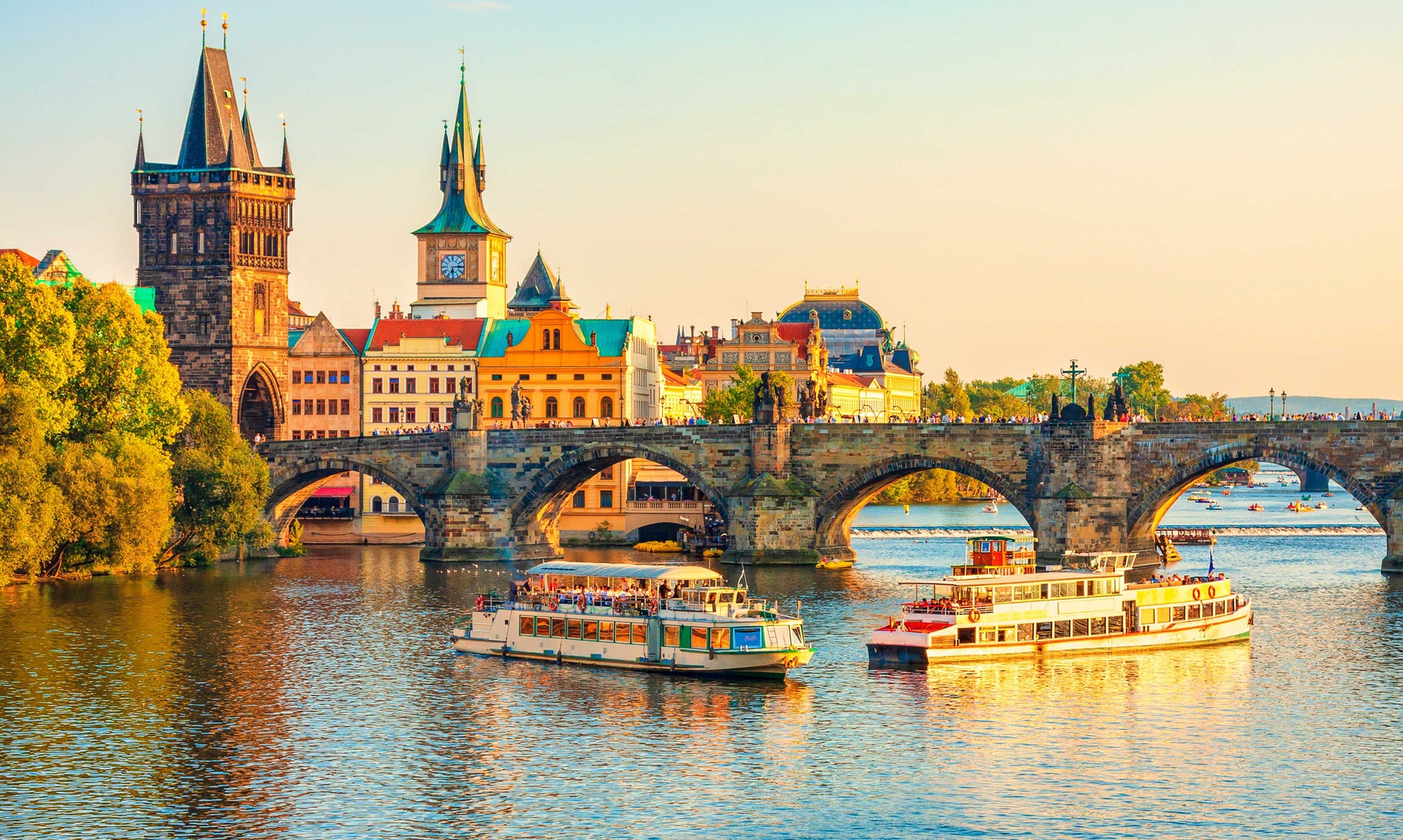 Pražský hrad: majestátní symbol české historie a kultury
