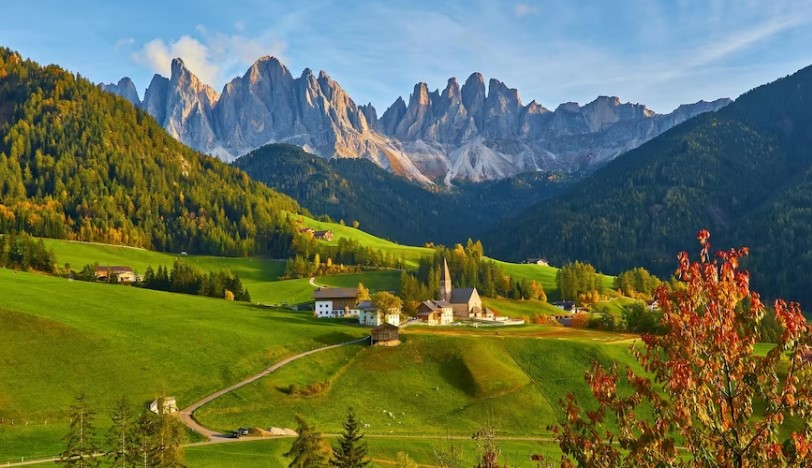 7 Popular Tourist Attractions in Switzerland