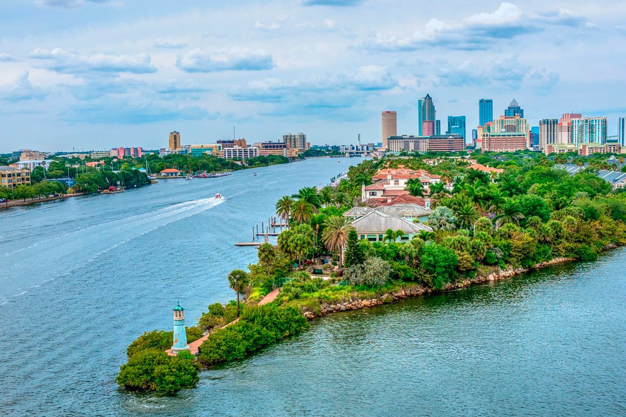 7 Amazing Places to Visit in Tampa April 2024