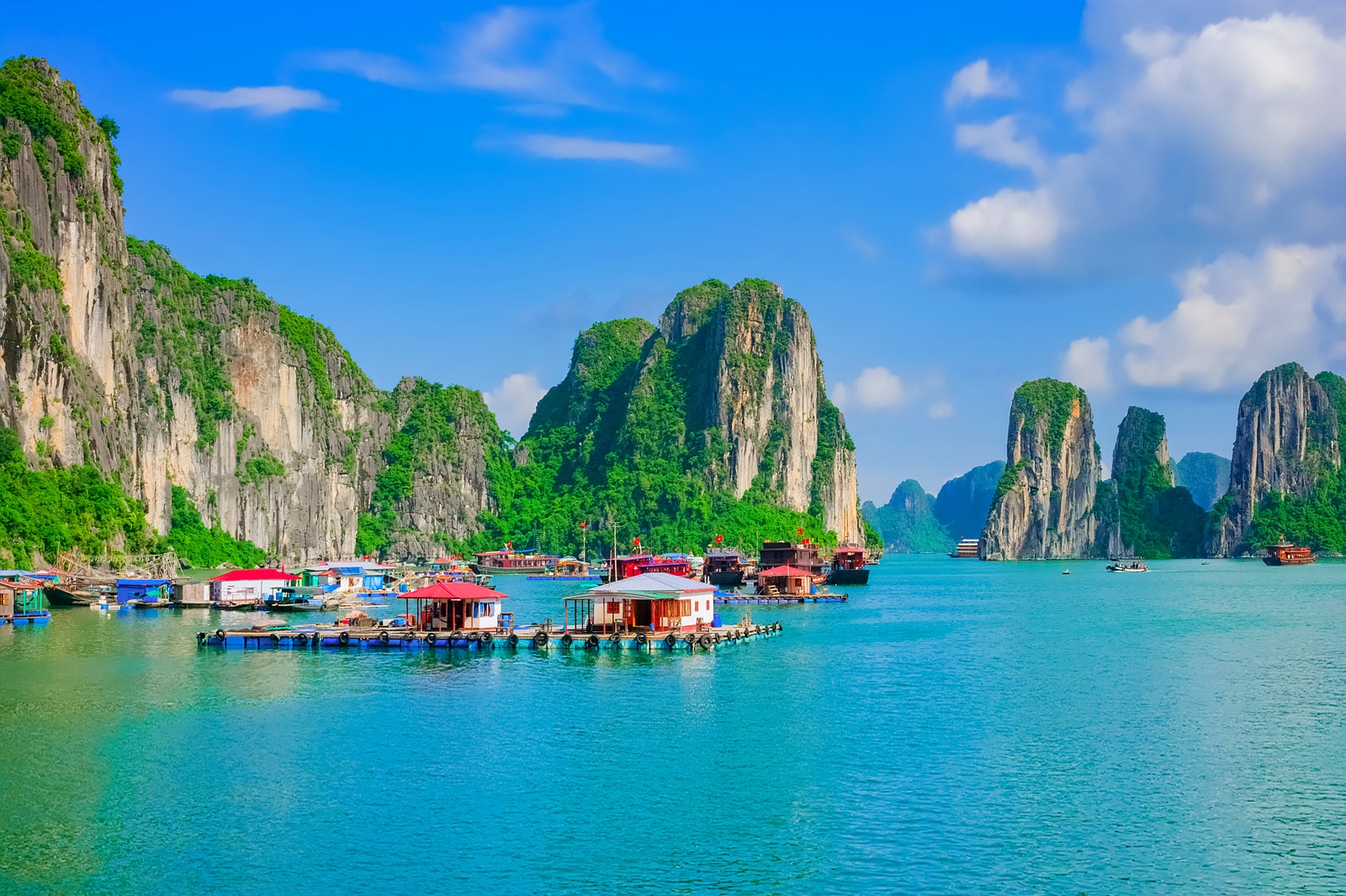 7 Amazing Places to Visit in Vietnam April 2024